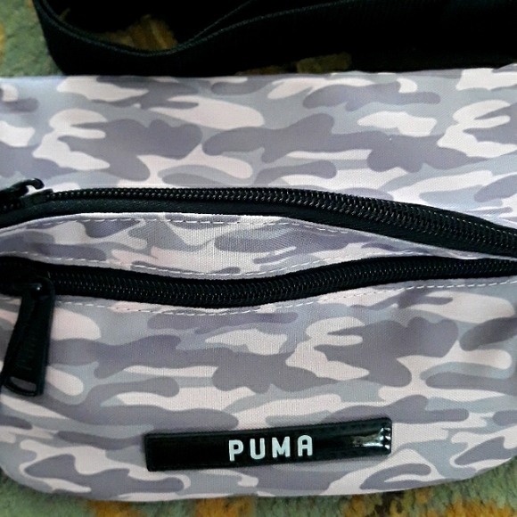 2x*Host Pick*Puma Uniform fanny pack - Picture 6 of 16